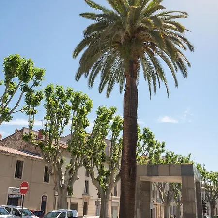 Domus Titus Spacieux T2 Proche De La Gare Apartment