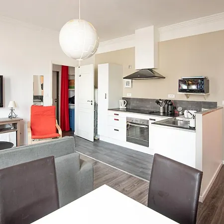 Domus Titus Spacieux T2 Proche De La Gare Apartment Nimes