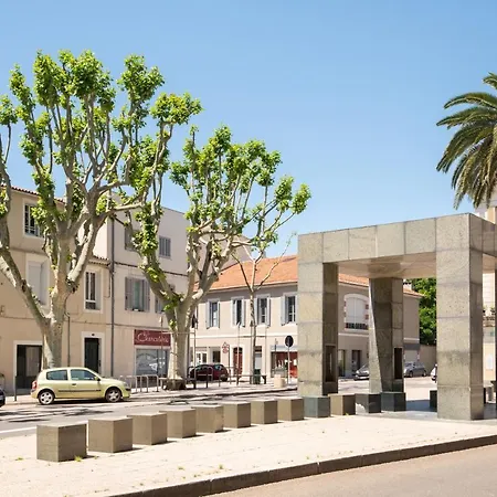 Apartment Domus Titus Spacieux T2 Proche De La Gare *